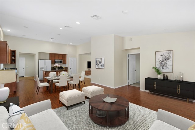 Detail Gallery Image 4 of 31 For 34017 Corktree Rd, Lake Elsinore,  CA 92532 - 3 Beds | 2 Baths