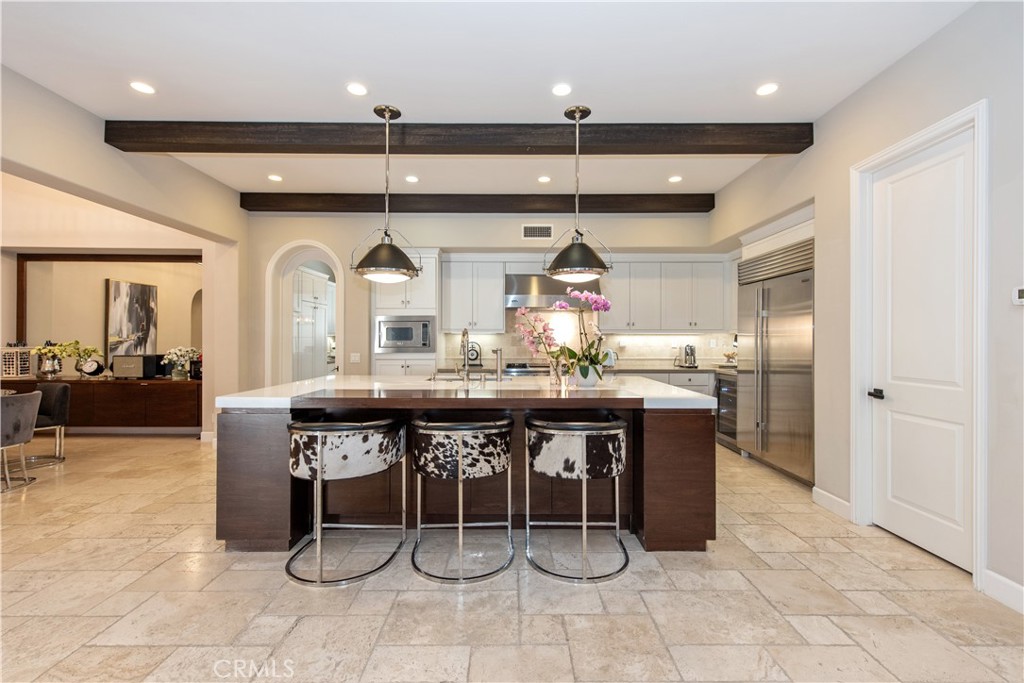 910765bb Eea3 4bb7 A5bf 97985252a4ff