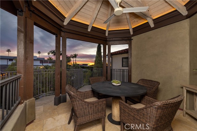 Detail Gallery Image 21 of 28 For 2204 Waterfront Dr, Corona Del Mar,  CA 92625 - 5 Beds | 5/1 Baths