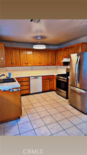 4448 W 64th Street, Inglewood CA: https://media.crmls.org/medias/9107c90a-546e-43ce-b34a-bd5c5825ac1a.jpg