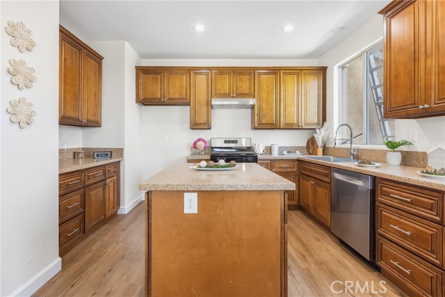 Detail Gallery Image 18 of 49 For 16015 Palomino Ln, Moreno Valley,  CA 92551 - 5 Beds | 2/1 Baths