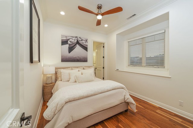 Detail Gallery Image 30 of 38 For 700 Acacia Ave a,  Corona Del Mar,  CA 92625 - 3 Beds | 3/1 Baths