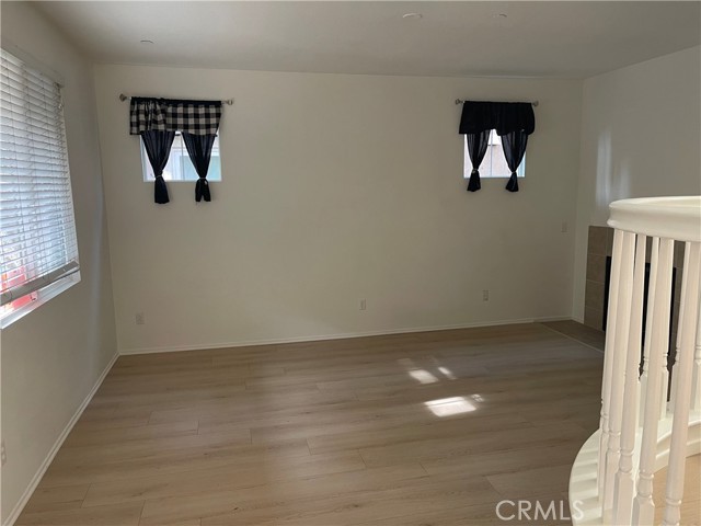 Detail Gallery Image 6 of 24 For 3278 Laval Ln, Riverside,  CA 92503 - 3 Beds | 2/1 Baths