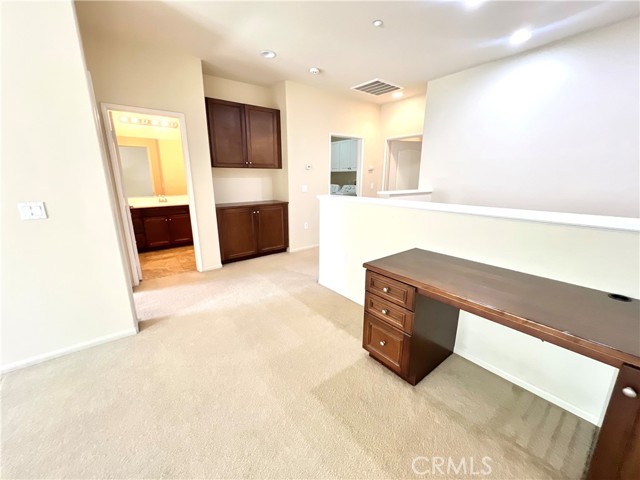 Detail Gallery Image 34 of 35 For 30505 Canyon Hills Rd #2305,  Lake Elsinore,  CA 92532 - 2 Beds | 2/1 Baths