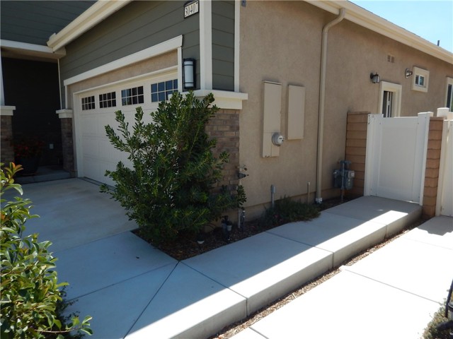 Detail Gallery Image 5 of 42 For 30407 Cherry Opal Ln, Menifee,  CA 92584 - 2 Beds | 2/1 Baths