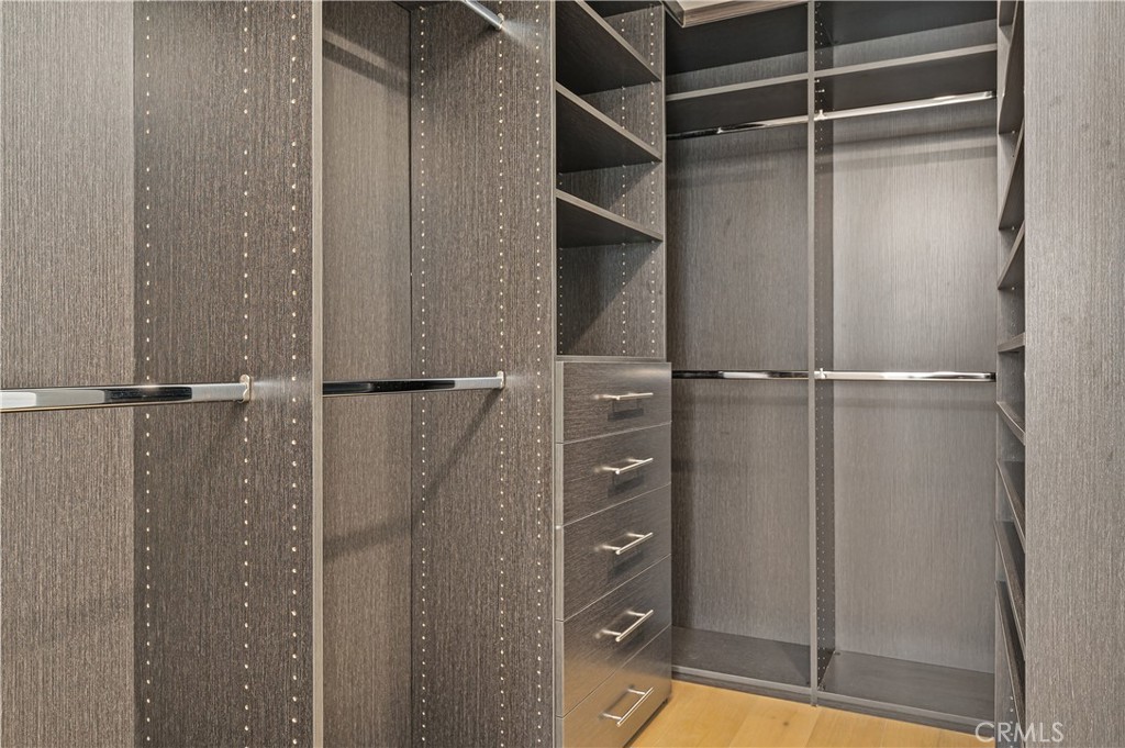 MLS #NP25271648 image #20