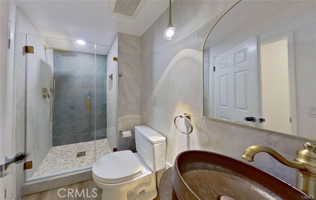 Image 1 of 0 For 3953 Humboldt Drive