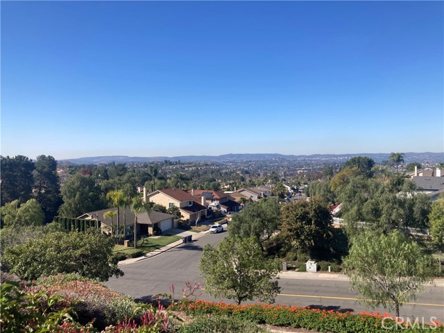 24845 Lagrima, Mission Viejo CA: https://media.crmls.org/medias/910d80fe-c71a-4ddb-a362-b6abc7330bbf.jpg