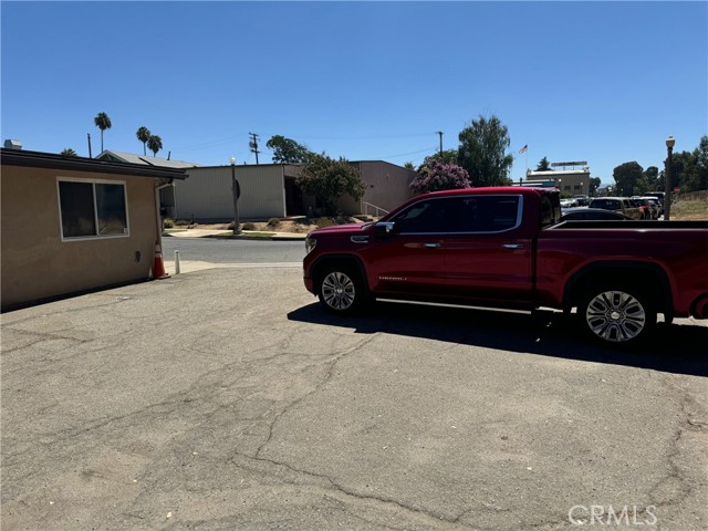521 Wellwood Avenue, Beaumont, California 92223, ,Commercial Lease,For Rent,521 Wellwood Avenue,CRCV24188544