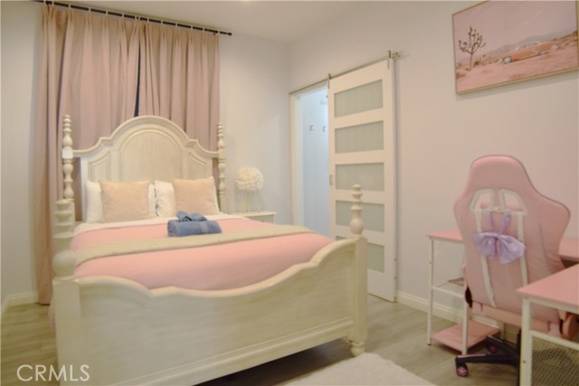 2746 W 14th Street, Los Angeles CA: https://media.crmls.org/medias/910daf6c-16e2-4e67-881b-3c1b5abc5916.jpg