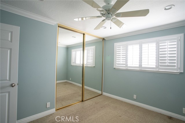 Detail Gallery Image 13 of 25 For 5302 Glenroy Dr, Huntington Beach,  CA 92649 - 5 Beds | 2 Baths