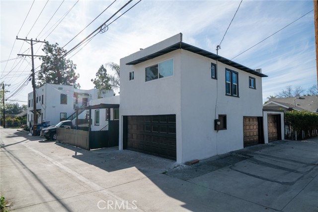 415 W Pine Street, Santa Ana CA: https://media.crmls.org/medias/910e5070-18f5-467f-a18b-acefd16196ab.jpg