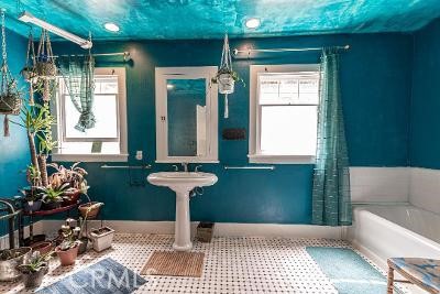 https://media.crmls.org/medias/910f593e-97d7-47c7-8ea8-616422532e34.jpg?preset=X-Large