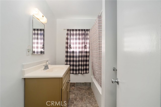 Detail Gallery Image 30 of 47 For 5382 Crest, Riverside,  CA 92503 - 4 Beds | 1/1 Baths