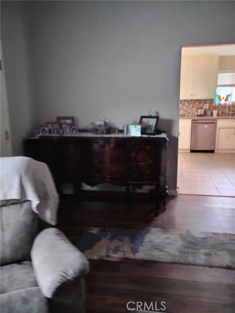 Detail Gallery Image 8 of 14 For 6300 Ringwood St, Bakersfield,  CA 93313 - 3 Beds | 2 Baths