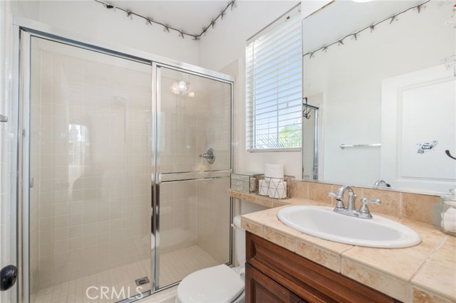 Detail Gallery Image 19 of 34 For 4682 Meadow Dr., Carlsbad,  CA 92010 - 5 Beds | 4 Baths