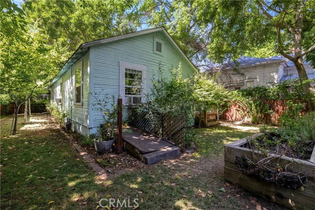 479 E 9th Street, Chico CA: https://media.crmls.org/medias/9110cdcd-a886-4680-97af-46be7087c0bd.jpg