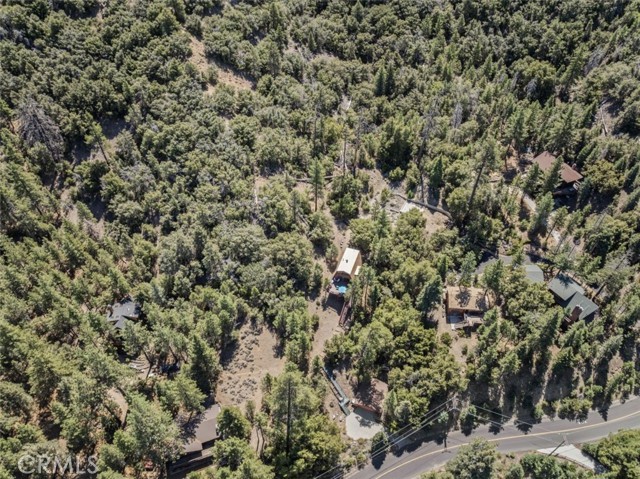 1320 Woodland Drive, Pine Mountain Club CA: https://media.crmls.org/medias/9111e7d0-e62a-4a83-86be-2d7ed0ea8261.jpg