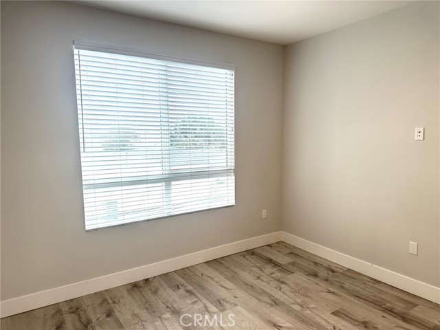 Detail Gallery Image 16 of 23 For 5820 La Mirada Ave #204,  Hollywood,  CA 90038 - 3 Beds | 2 Baths