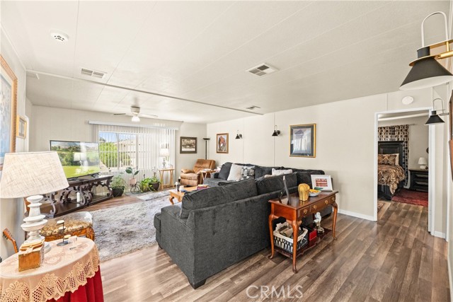 Detail Gallery Image 26 of 60 For 2964 Silver Oak Way, Hemet,  CA 92545 - 3 Beds | 2 Baths