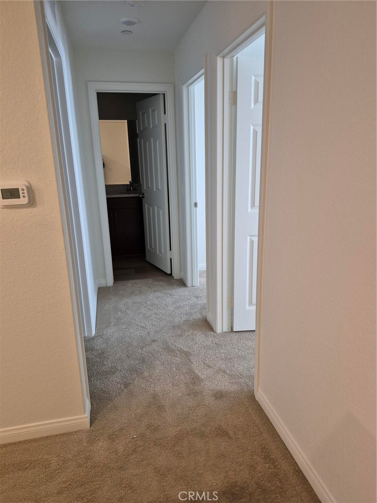 https://media.crmls.org/medias/9112da56-280f-4c95-abae-d18c77c96dcd.jpg?preset=X-Large