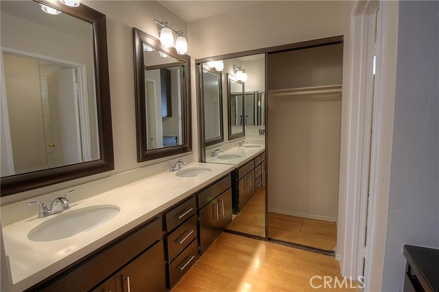 Detail Gallery Image 30 of 40 For 400 N Louise St #205,  Glendale,  CA 91206 - 2 Beds | 2 Baths