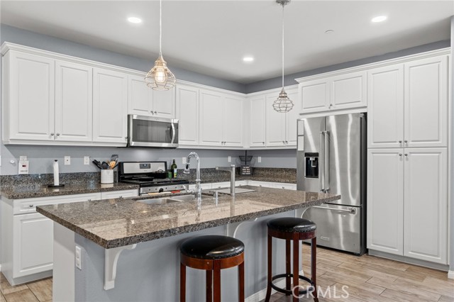 Detail Gallery Image 35 of 59 For 9705 Dutchman Peak, Bakersfield,  CA 93311 - 4 Beds | 3 Baths