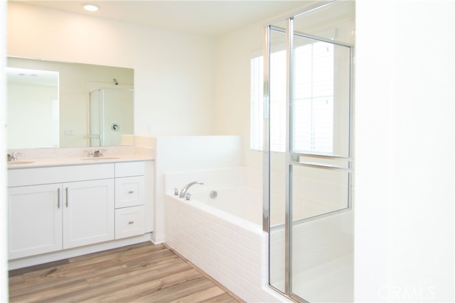 Detail Gallery Image 11 of 18 For 1592 Redwoods Dr, Upland,  CA 91784 - 3 Beds | 2/1 Baths
