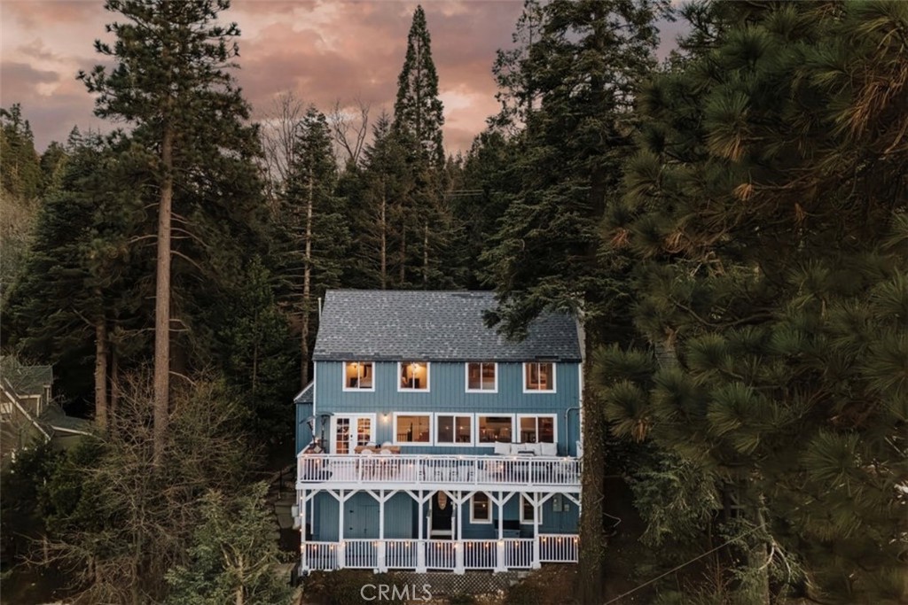 https://media.crmls.org/medias/91155d75-db29-47e5-926f-7937ad081b38.jpg?preset=X-Large