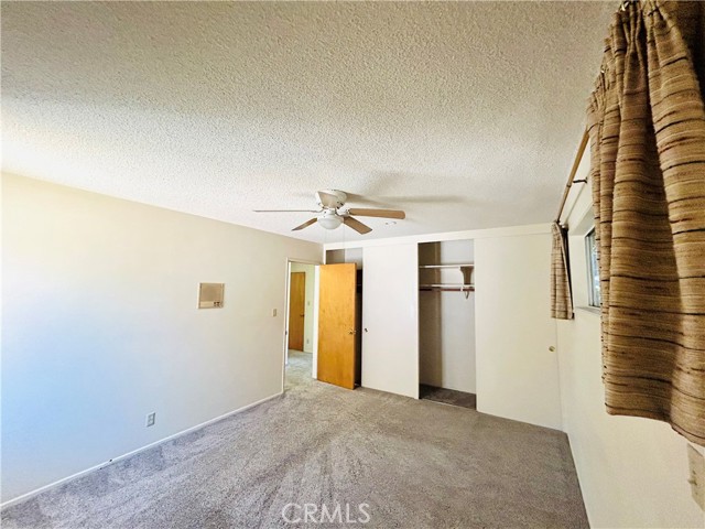2750 W Devonshire Avenue, Hemet CA: https://media.crmls.org/medias/9115abac-77aa-489e-af13-3f83585e638a.jpg