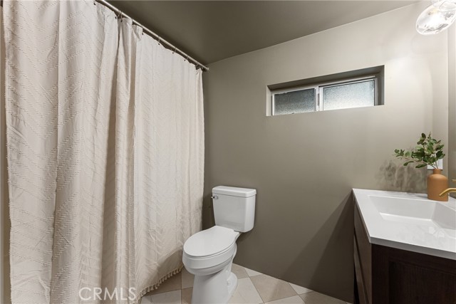1096 Nadelhorn Drive, Lake Arrowhead, CA 92352