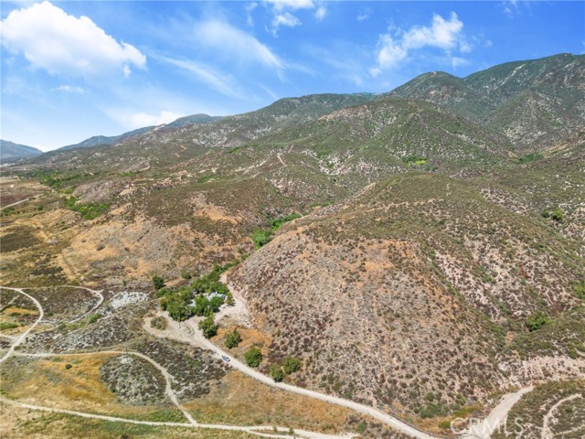 Detail Gallery Image 2 of 11 For 2 Hill Dr, San Bernardino,  CA 92407 - – Beds | – Baths