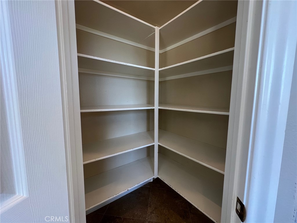 MLS #OC25273280 image #7