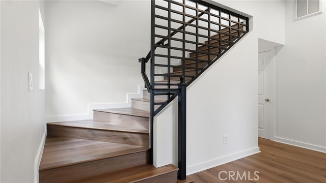 537 Cypress photo 30