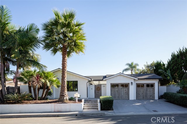 Detail Gallery Image 2 of 75 For 204 Avenida San Carlos, San Clemente,  CA 92672 - 5 Beds | 3 Baths