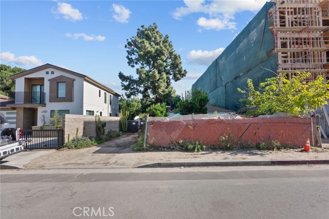 Detail Gallery Image 17 of 20 For 11144 Lorne Street, Sun Valley,  CA 91352 - 3 Beds | 2 Baths