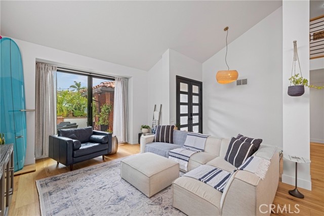 24301 Philemon Drive, Dana Point CA: https://media.crmls.org/medias/91189f71-b047-4c57-b79e-1973b8a848dd.jpg