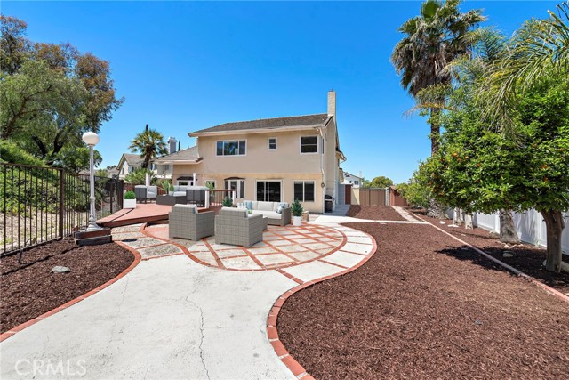 Detail Gallery Image 10 of 50 For 32163 Fall River Rd, Rancho Santa Margarita,  CA 92679 - 5 Beds | 3 Baths