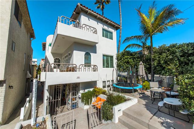 233 7th Street, Manhattan Beach, California 90266, 4 Bedrooms Bedrooms, ,4 BathroomsBathrooms,Residential,Sold,7th,SB17016070