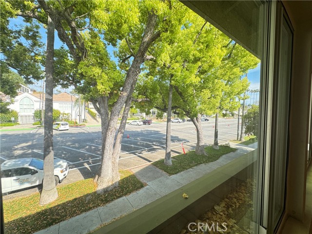 Detail Gallery Image 21 of 24 For 1317 N Brand Bld #16,  Glendale,  CA 91202 - 2 Beds | 2 Baths
