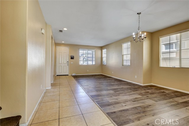 Detail Gallery Image 6 of 40 For 5750 Kingsbury, Palmdale,  CA 93552 - – Beds | – Baths