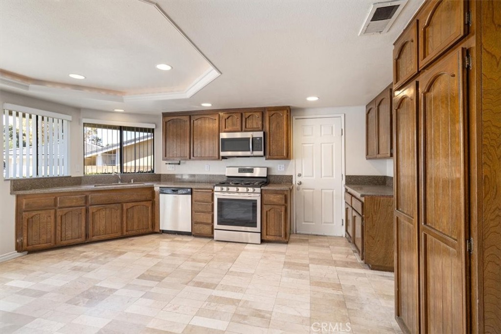 MLS #PW25253063 image #14