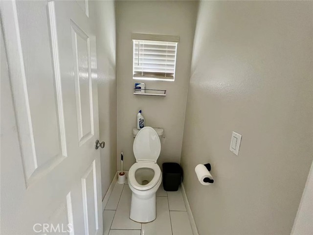 Detail Gallery Image 12 of 21 For 21 New Jersey, Irvine,  CA 92606 - 5 Beds | 3 Baths