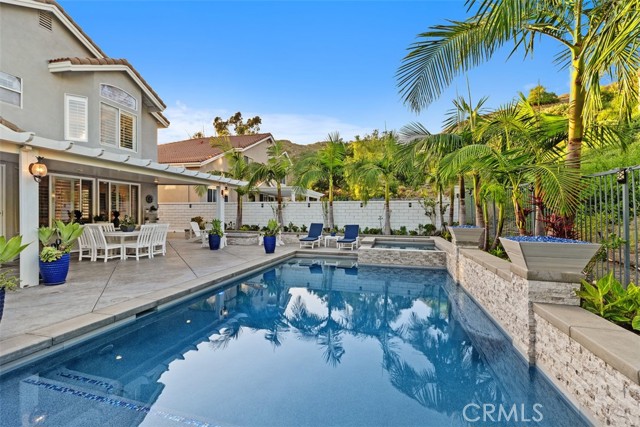 12 La Perla, Lake Forest CA: https://media.crmls.org/medias/911e10c9-1980-4320-ac42-ada58bdfe7a9.jpg