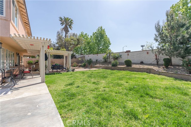 Detail Gallery Image 50 of 63 For 5527 Tenderfoot, Fontana,  CA 92336 - 4 Beds | 2/1 Baths
