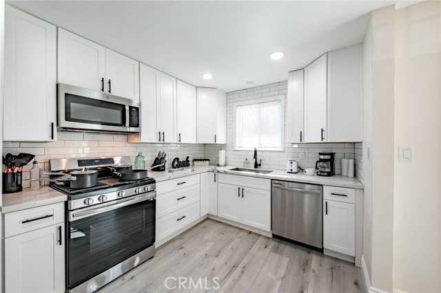 Detail Gallery Image 20 of 31 For 8056 Whitmore, Rosemead,  CA 91770 - 2 Beds | 2 Baths