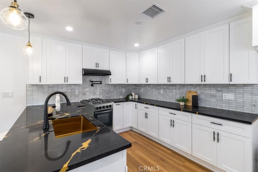 9121843F Cdd4 4053 9157 F8D097F7E892 6616 Denver Avenue, Los Angeles, Ca 90044 &Lt;Span Style='BackgroundColor:transparent;Padding:0Px;'&Gt; &Lt;Small&Gt; &Lt;I&Gt; &Lt;/I&Gt; &Lt;/Small&Gt;&Lt;/Span&Gt;