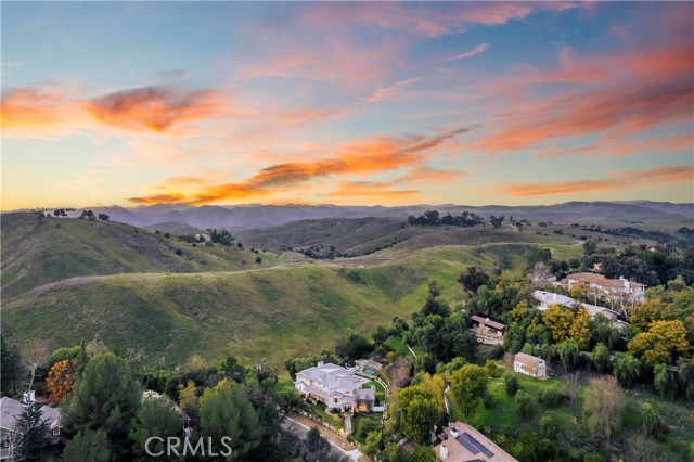 25081 LEWIS and CLARK Road, Hidden Hills, California 91302, 5 Bedrooms Bedrooms, ,5 BathroomsBathrooms,Single Family Residence,For Sale,LEWIS and CLARK,SR24061571