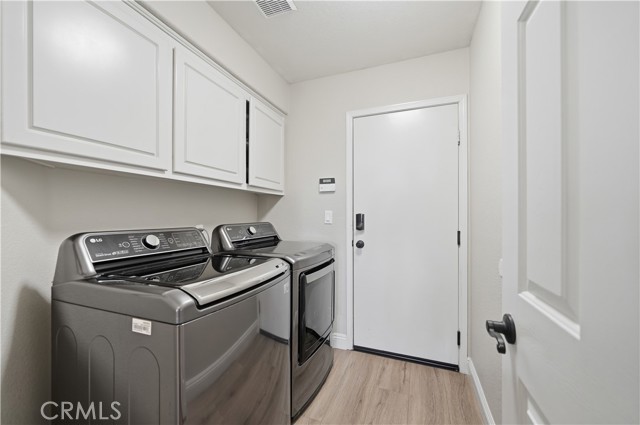 Detail Gallery Image 23 of 51 For 32203 Corte Carmela, Temecula,  CA 92592 - 5 Beds | 3 Baths