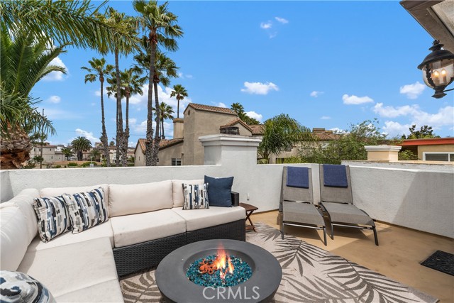117 Alabama Street, Huntington Beach CA: https://media.crmls.org/medias/9122f853-e00e-488f-9ac9-9754d2d1f2ab.jpg